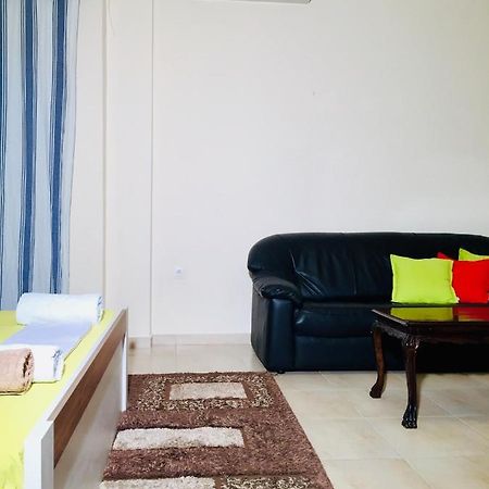 Luckygeorge Isimeriahomz Appartement Thessaloniki Buitenkant foto
